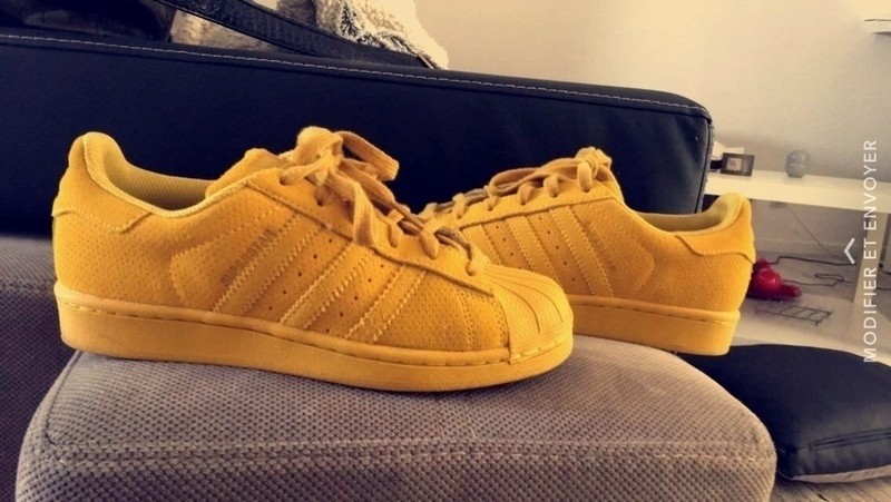 adidas superstar moutarde