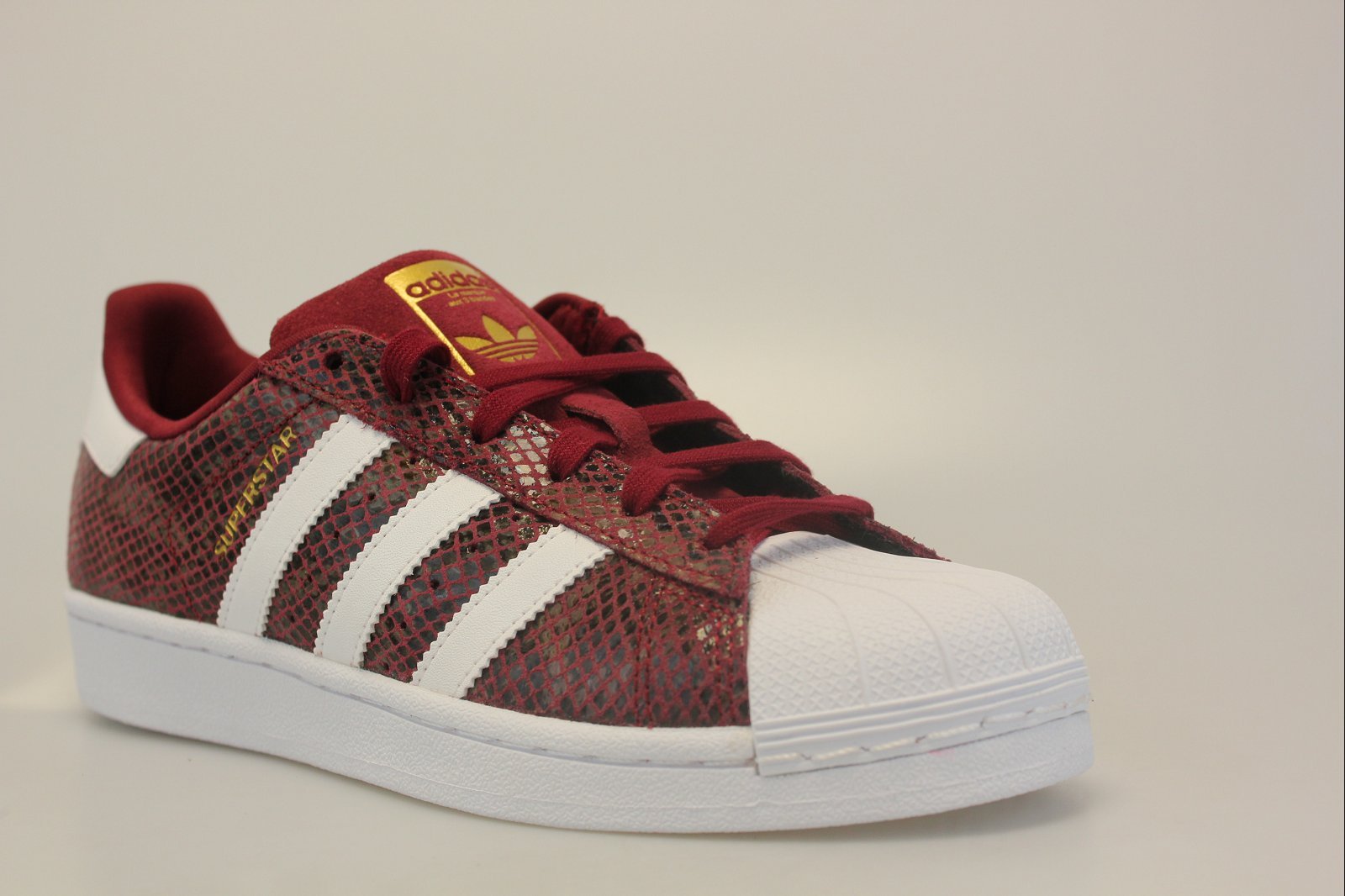adidas superstar rouge serpent