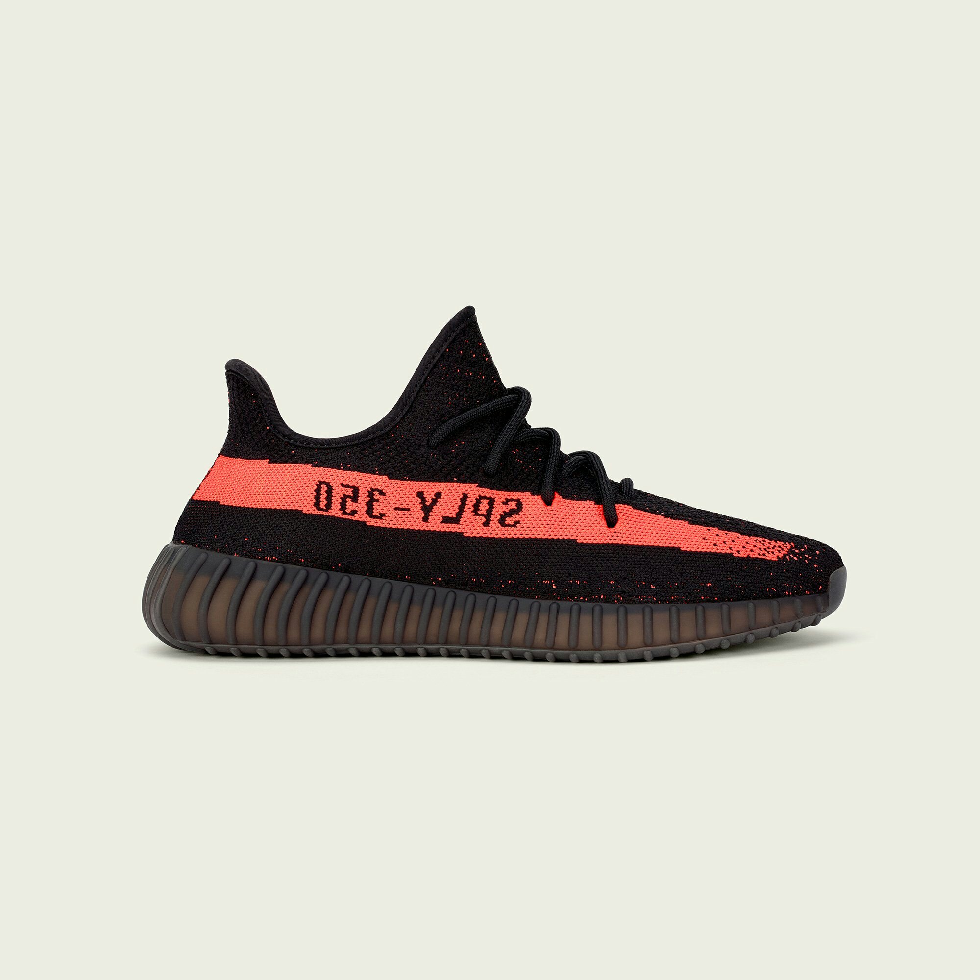adidas yeezy noir et rouge