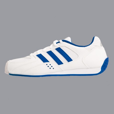 chaussure adidas escrime