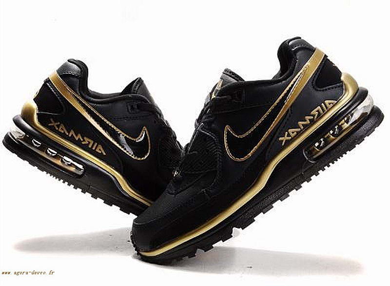 chaussure nike or