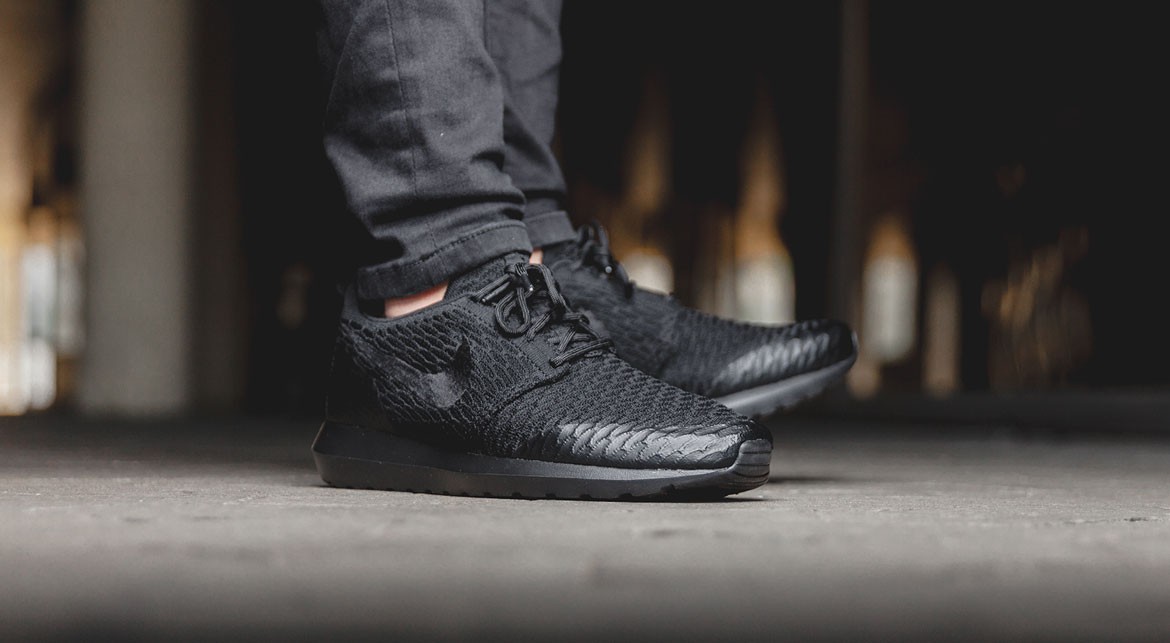 nike roshe nm flyknit se noir